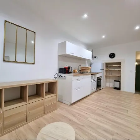 Apartment T2 Centre Historique Renove Aix-en-Provence
